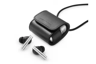 Bang & Olufsen Beo Grace Leather Case Black