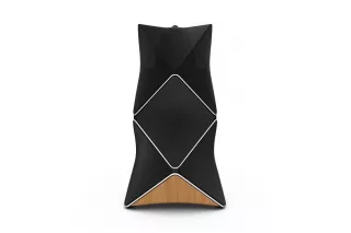 Bang & Olufsen BeoLab 90 Oak, Black / Natural Aluminium